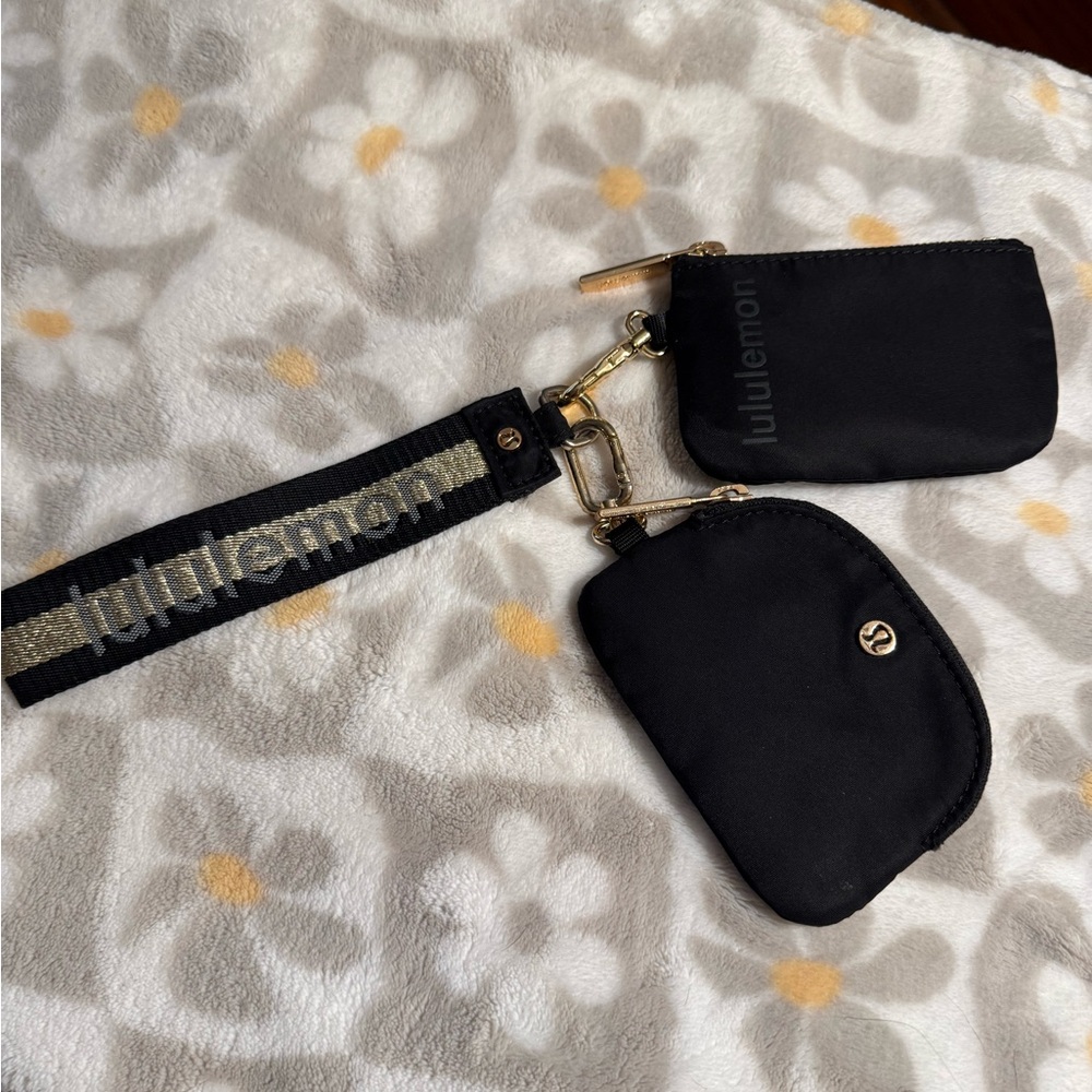 Limited Edition! Lululemon Black and Gold Wristlet Set